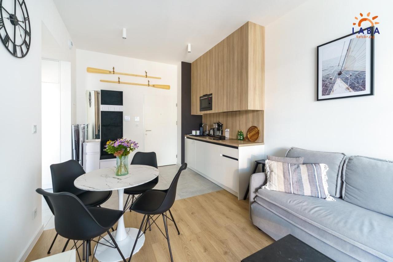 Apartament Fish Surfingbird Shellter Rogowo ロゴボ エクステリア 写真